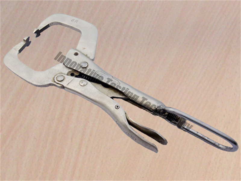 Wide mouth tension pliers